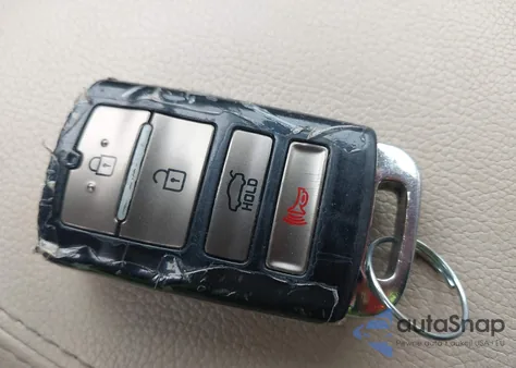 2015 Kia Cadenza Premium из США, поврежденный, VIN KNALN4D72F5181219